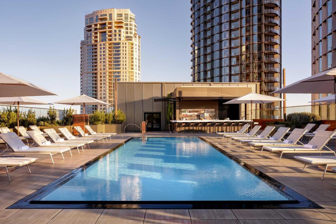 Fairmont Century Plaza